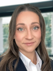 Photo of Amanda Kretsch